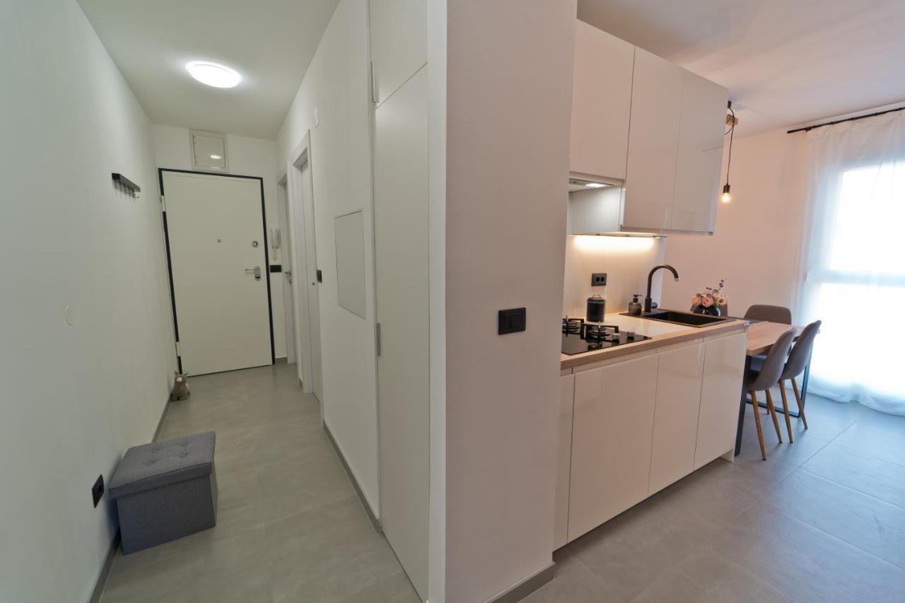 Malemi Apartment Pula Ngoại thất bức ảnh