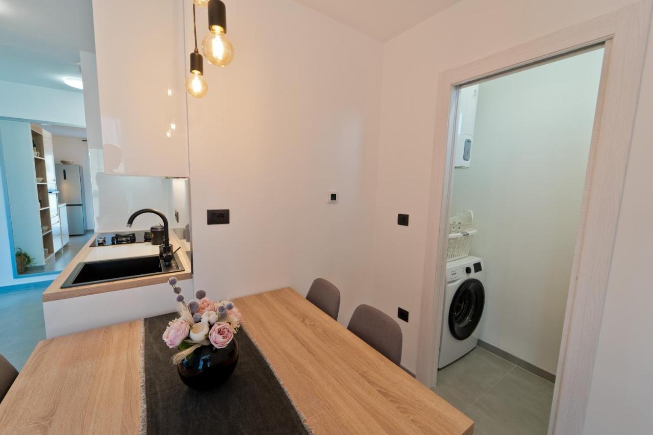 Malemi Apartment Pula Ngoại thất bức ảnh